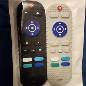 🌟 BRAND NEW 🌟 Baby Teether Silicone Remotes *Unopened Package*